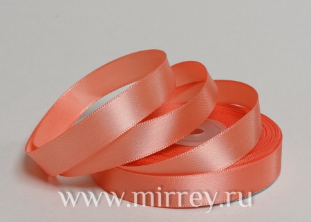 Лента Атлас Персиковый 1,5см*22,86м.